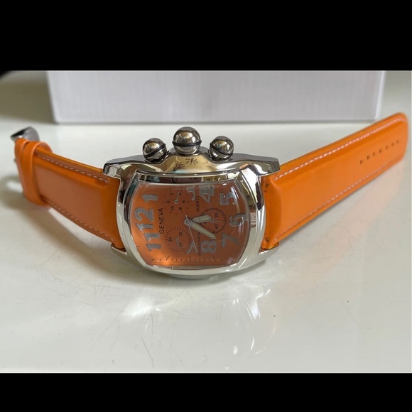 COPY - COPY - MEN'S ORANGE/SILVER LEATHER BAND FASHION WATCH - Picture 2 of 4